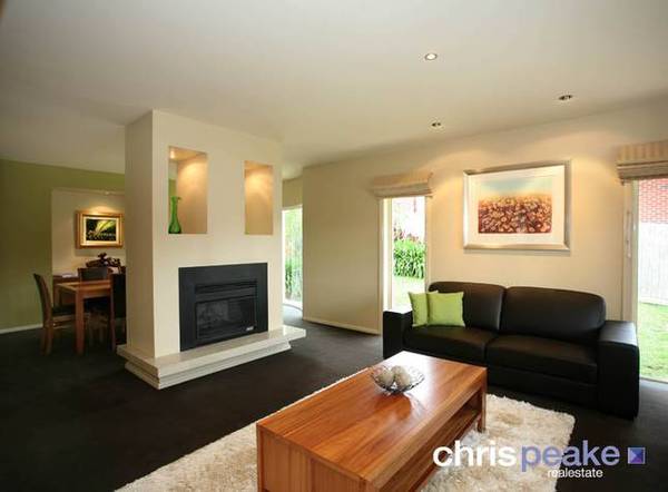 A TOUCH OF PARADISE Picture