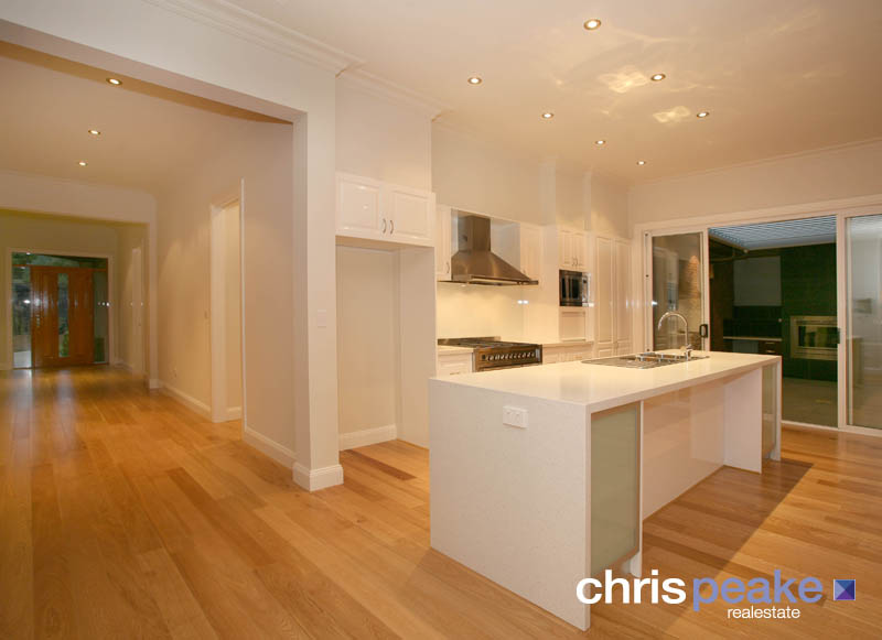 BERWICK'S FINEST! Picture 3