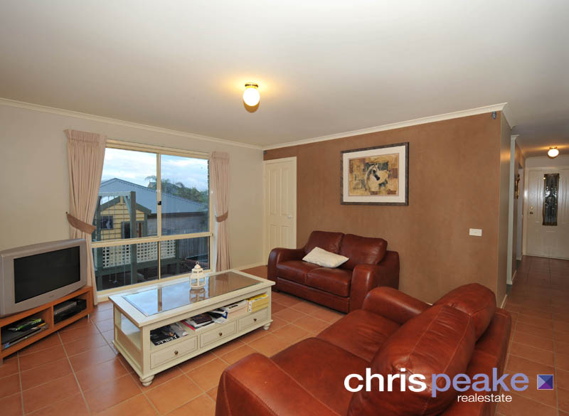 CAMELLIA COTTAGE Picture 2