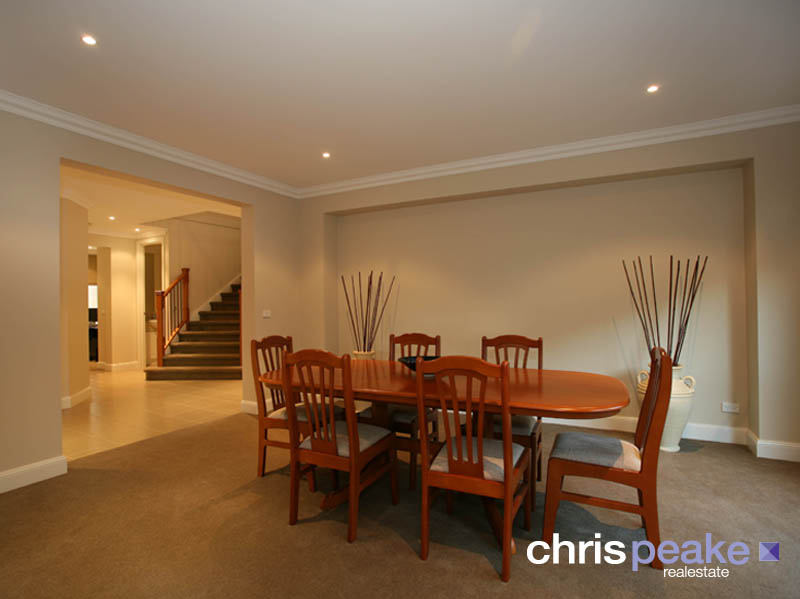 IN THE LAP OF LUXURY Picture 3