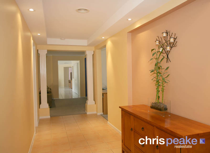 SPLASH INTO SUMMER! Picture 3