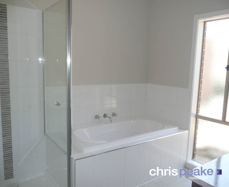 MAKE YOUR MARK Picture 3