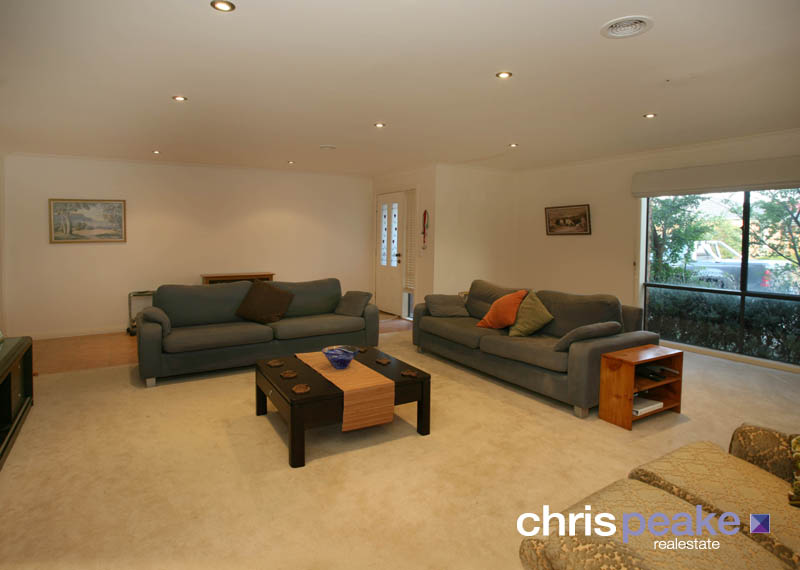 LOOKS CAN BE DECEIVING Picture 2