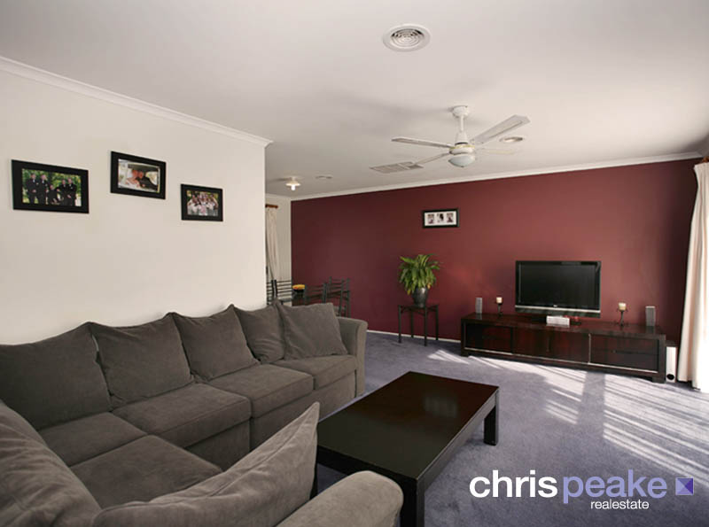 AS CUTE AS CAN BE! Picture 2