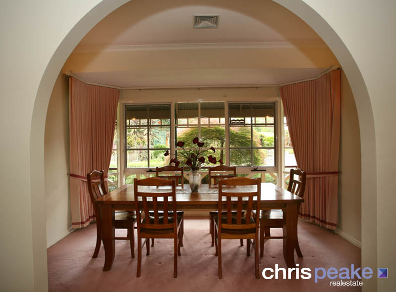 LOVE THE LOCATION - LOVE THE LIFESTYLE Picture 3