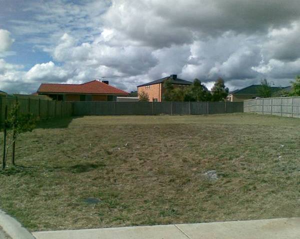 YES, 903M2 IN EDEN RISE! Picture 2