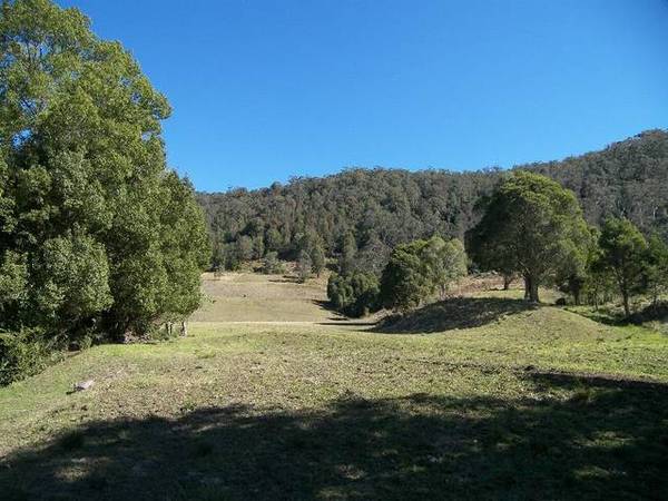 EXCLUSIVE RURAL ADDRESS Picture 1