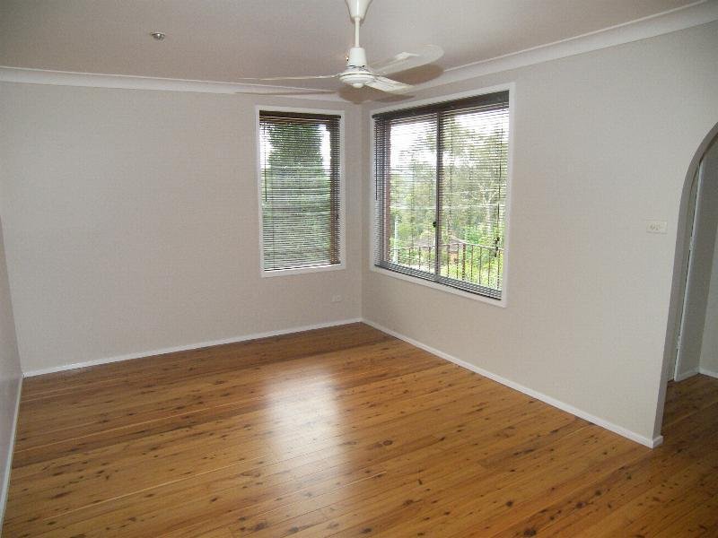 A LITTLE GEM Picture 2