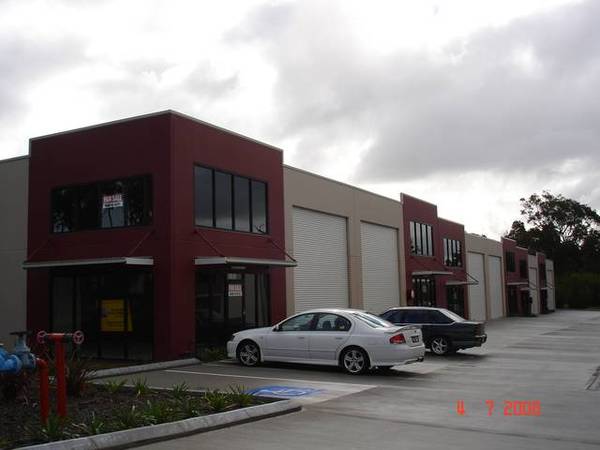 3/11 Donaldson avenue, North Wyong Picture 1