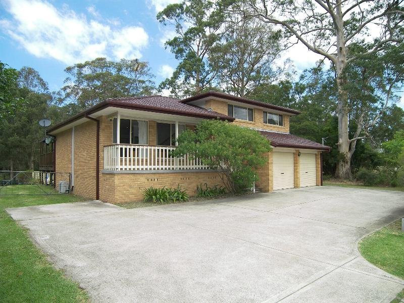 FAMILY KINGDOM Picture 1