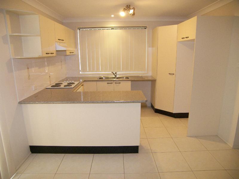 RIVERSIDE LIVING Picture 3