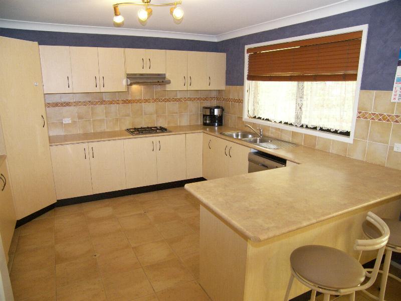 GREAT FAMILY HOME Picture 3