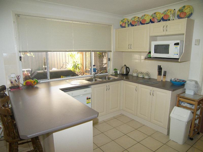 FEELS LIKE HOME Picture 3