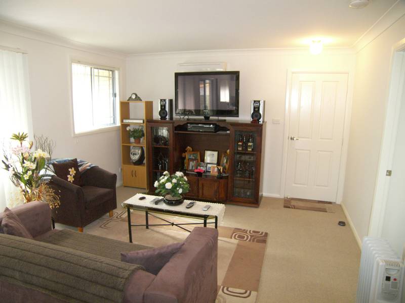 4/66 Alison Road, Wyong Picture 2