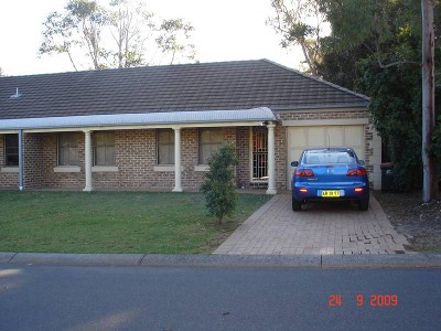 2/17 Brickendon Avenue, Mardi Picture 2/17 Brickendon Avenue, Mardi Picture