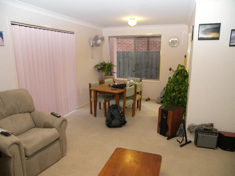 ATTRACTIVE DUPLEX Picture 3