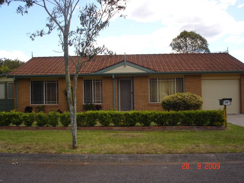 14 Beechwood Crescent, Ourimbah Picture 1