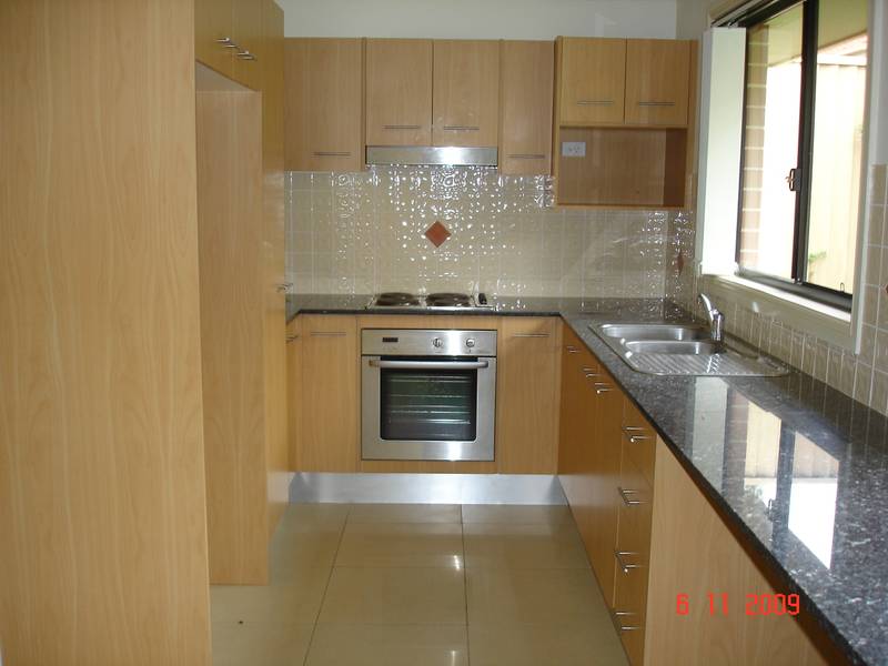 1/35 Cutler Dr, Wyong Picture 2