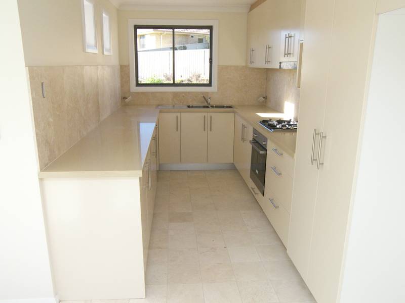 10 Kiah Way, Watanobbi Picture 3