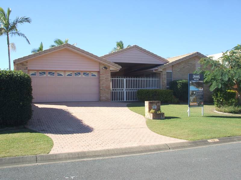 RECENTLY RENOVATED HOME BELOW MARKET VALUE Picture 1