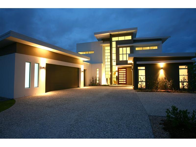 ULTRA MODERN - BRAND NEW Picture 3