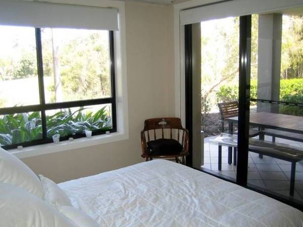 Bargain Price on the golf course Picture Bargain Price on the golf course Picture