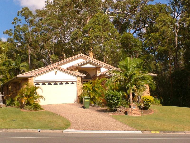 LUXURY IN A NATURE LOVERS PARADISE Picture 1