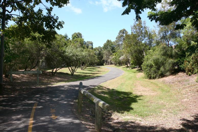 BIG 4 BEDROOM HOME AND ONE THAT TICKS ALL THE BOXES Picture 3