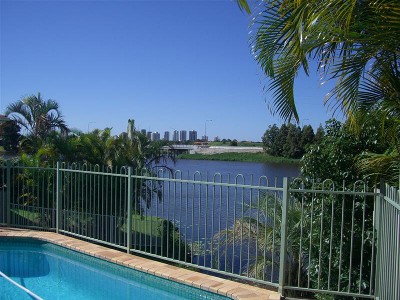 VACANT HOME - URGENT SALE REQUIRED Picture