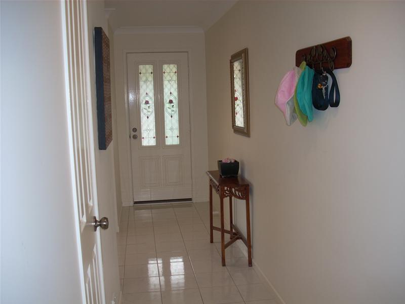 CHARMING BOUTIQUE FAMILY HOME Picture 2