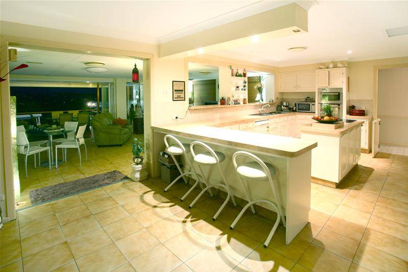 HIDDEN MOUNTAIN TOP SPLENDOUR Picture 3