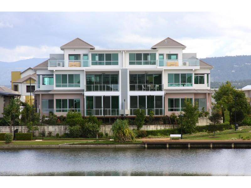 DEVELOPER LIQUIDATES
DIVORCE FORCES SALE Picture 1