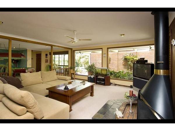 Quiet Cul-de Sac Family Home - Price Dropped Picture 1