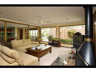 Quiet Cul-de Sac Family Home - Price Dropped Picture