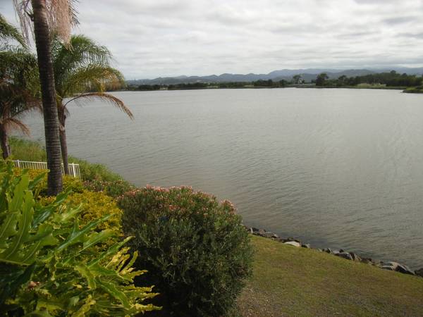 BLUE RIBBON LOCATION Picture 3