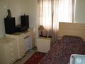 One bedroom apartment located in quiet location Picture