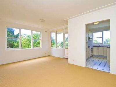 Supremely Spacious Renovated Apartment Picture