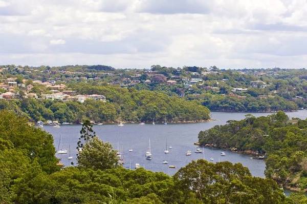 Outstanding Family Home / Entertainment at its Best Picture 2