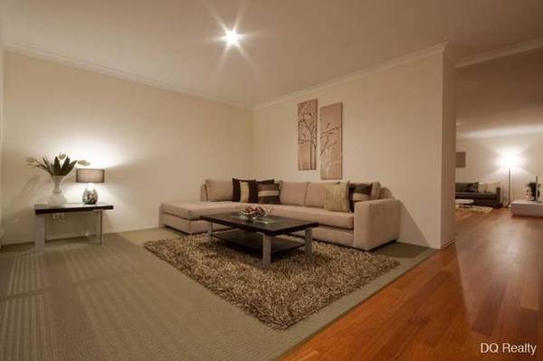 SPACE SECURITY AND STYLE Picture 3