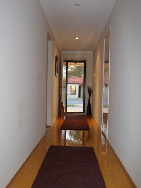 INDEPENDANCE & PRIVACY! Picture 3