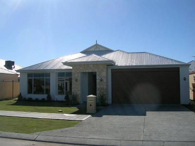 LIGHT, BRIGHT AND CONTEMORARY BRAND NEW HOME....READY TO MOVE IN. Picture