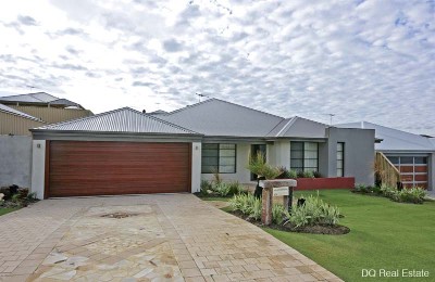 FIRST HOME OWNERS OR INVESTORS DELIGHT Picture