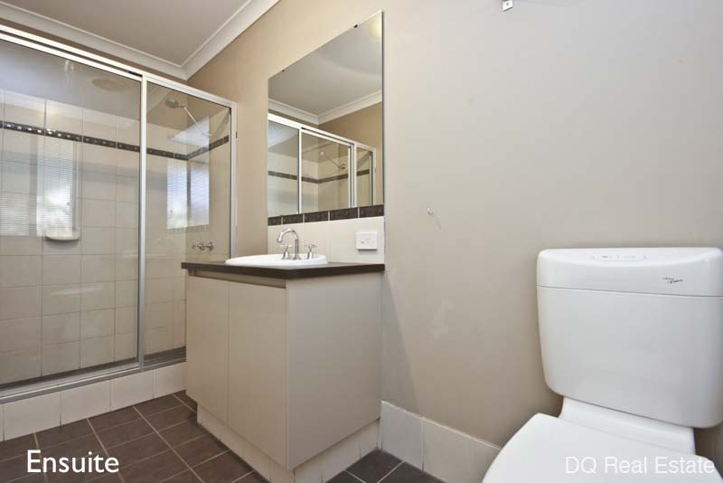 GRAB YOUR SECOND CHANCE ON THIS GREAT FAMILY HOME Picture 2