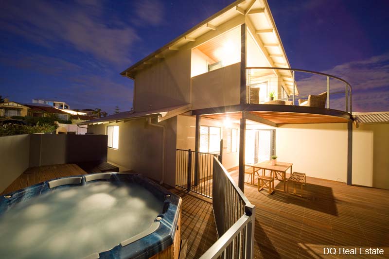 NAUTICAL SYMPHONY - the ocean on a platter Picture 2