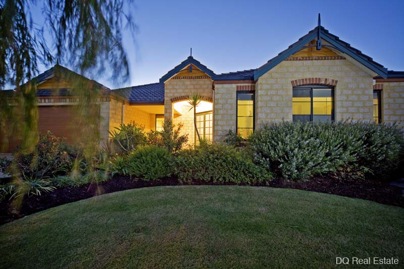 Space & Comfort - a Contemporary Voyage Picture 1