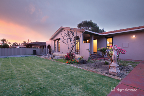 UNDER OFFER, UNDER OFFER, UNDER OFFER! Picture 1