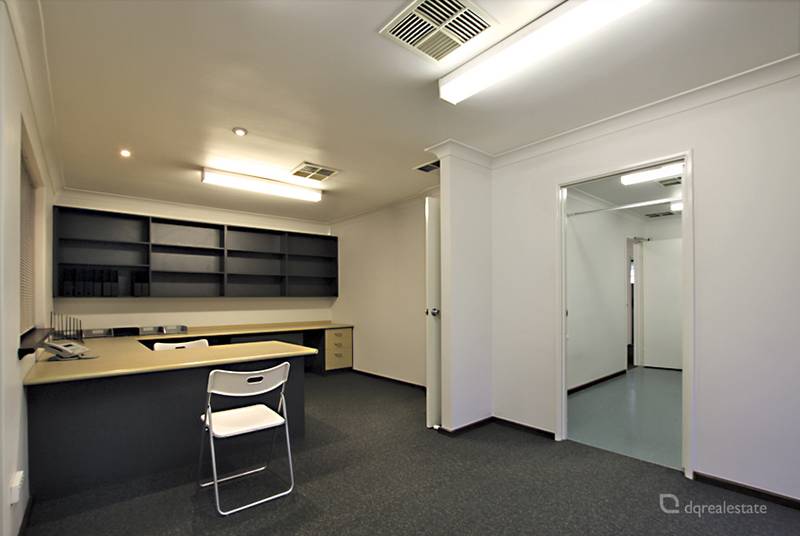 CONSULTING / MEDICAL ROOMS - PERFECT FOR YOUR
PRACTICE $3,500pm+VOG+GST Picture 3
