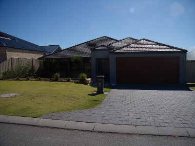 Spacious 4x2 Family Home - Available Now!!! Picture Spacious 4x2 Family Home - Available Now!!! Picture