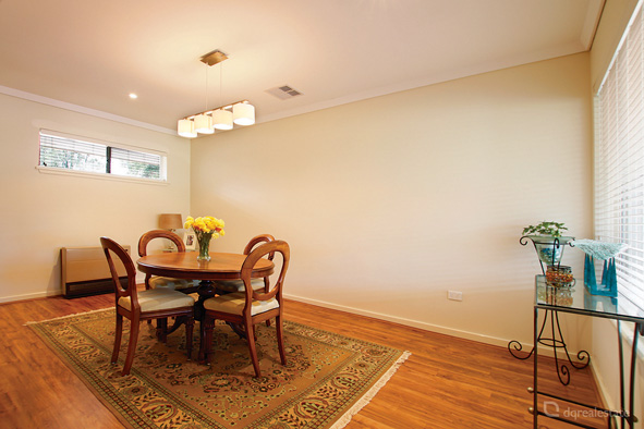 UNDER OFFER, UNDER OFFER, UNDER OFFER! Picture 2