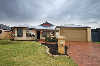 HOME OPEN CANCELLED - UNDER OFFER Picture HOME OPEN CANCELLED - UNDER OFFER Picture